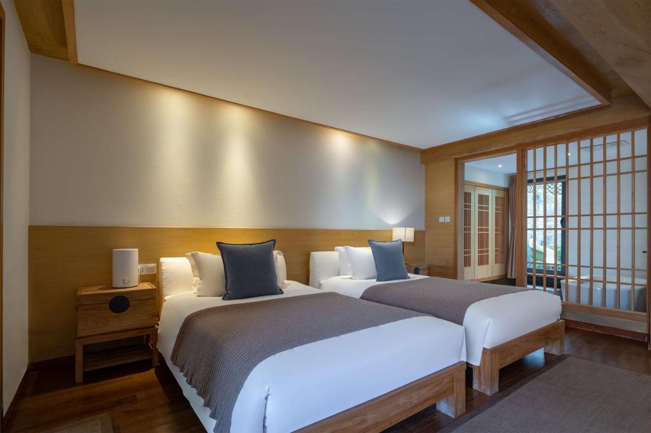 Lijiang Sunshine Nali Inn ภายนอก รูปภาพ