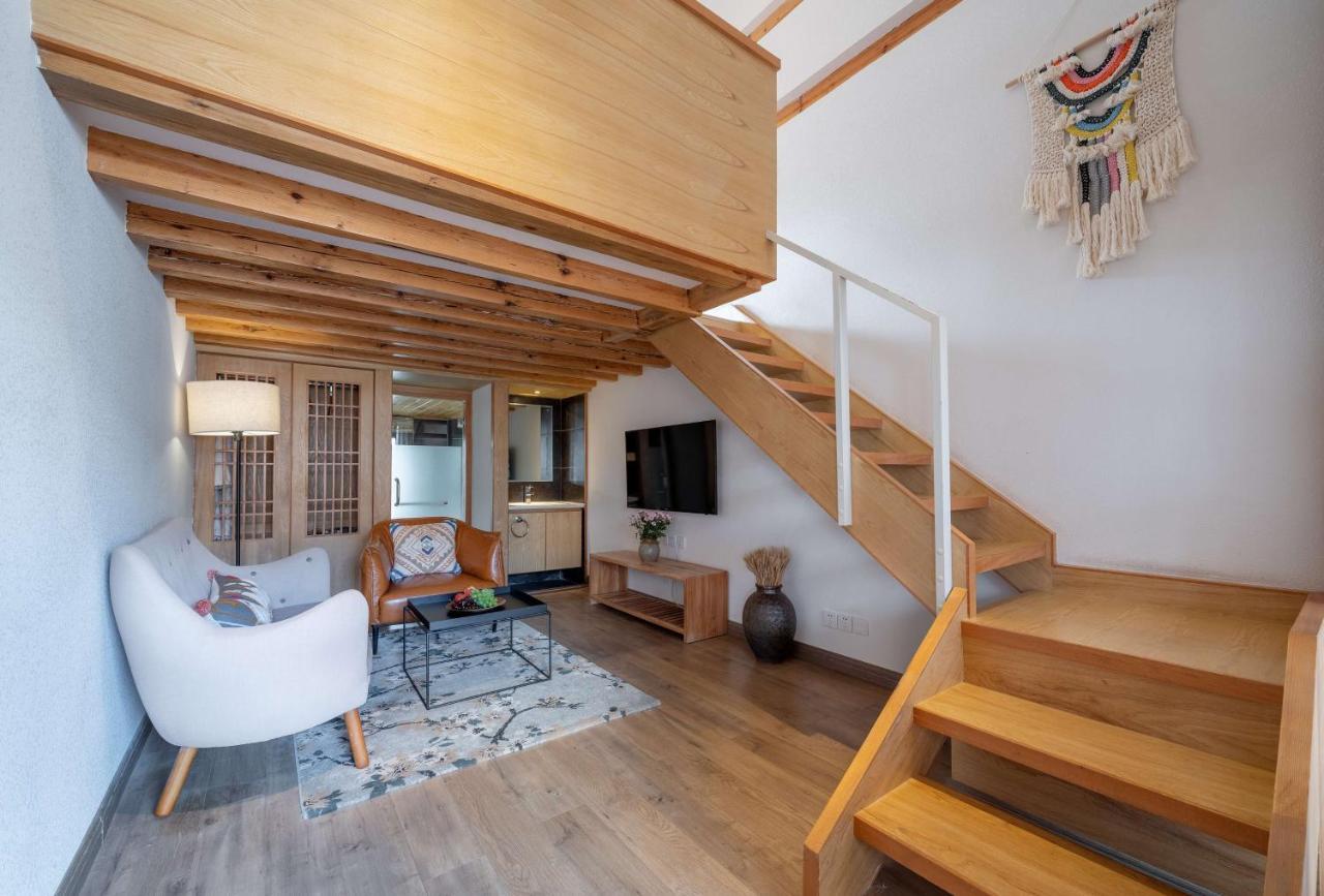 Lijiang Sunshine Nali Inn ภายนอก รูปภาพ