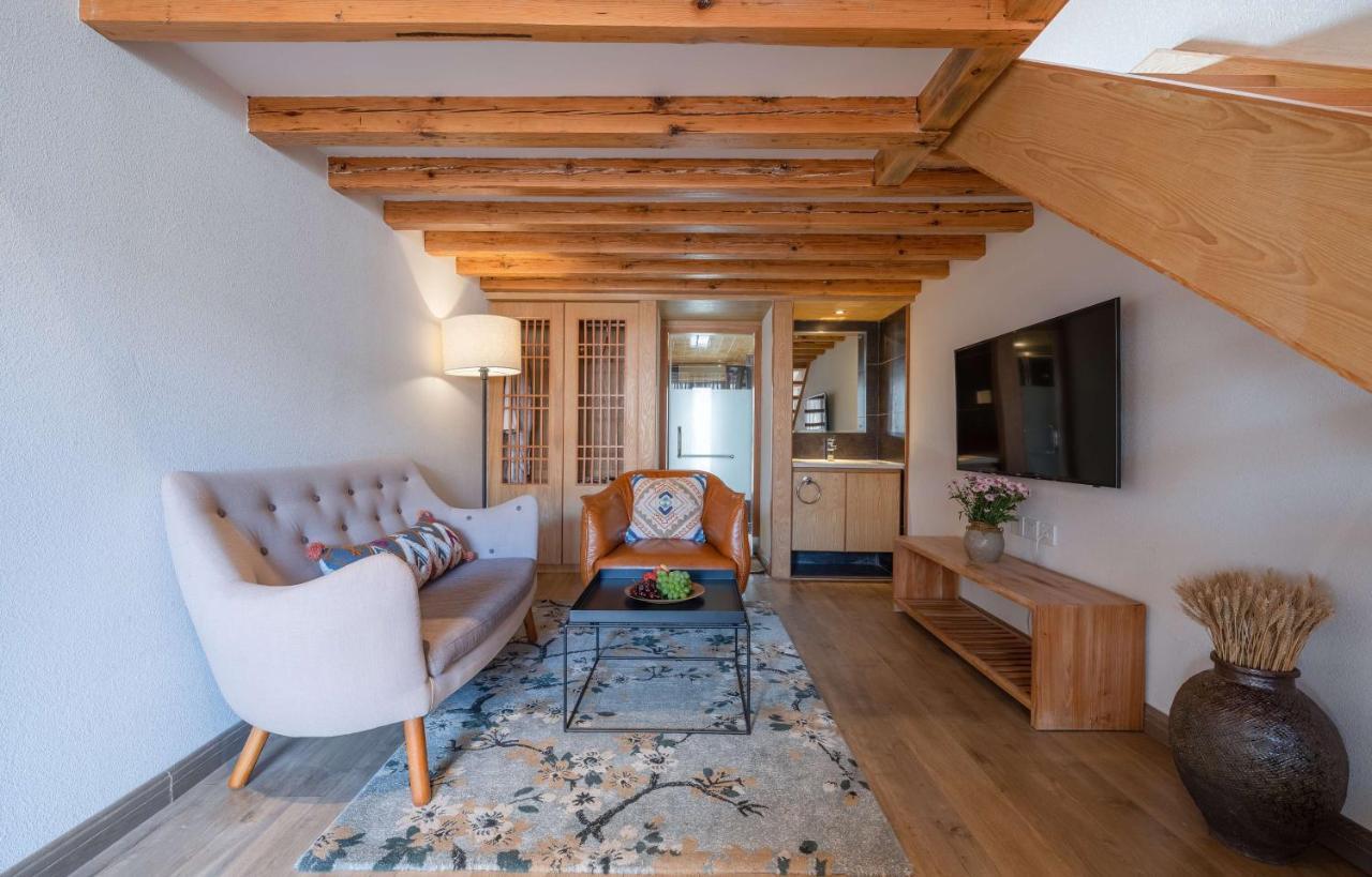 Lijiang Sunshine Nali Inn ภายนอก รูปภาพ