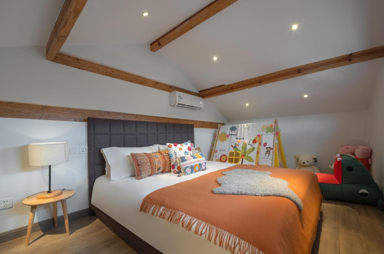Lijiang Sunshine Nali Inn ภายนอก รูปภาพ