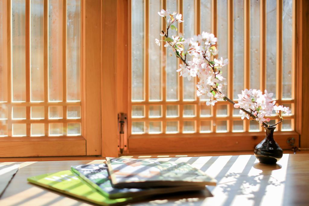 Lijiang Sunshine Nali Inn ภายนอก รูปภาพ